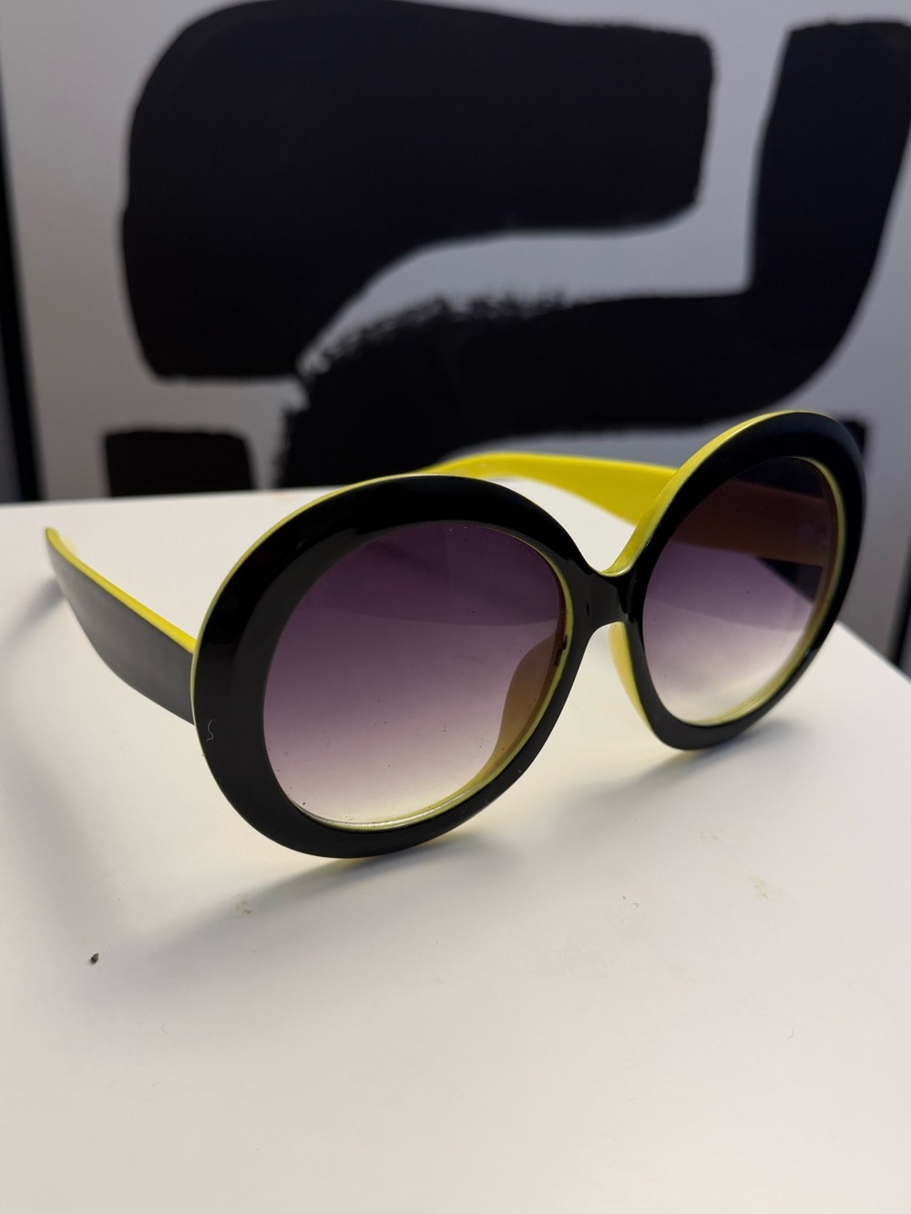 Oversized Yellow and Black Round Frame Sunglasses - Women Accessories